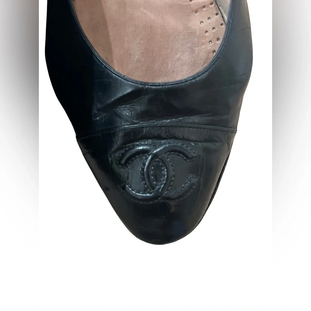 Chanel Authentic Black Vintage Interlock CC Logo Ballet Flats Women's Size: 40 - Picture 7 of 7